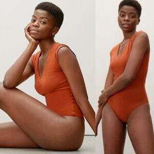 Everlane V-Neck Ballet Bodysuit T-Shirt Honey Brown Womens Size Small Rust Boho‎